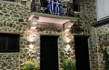 ΜΟΝΟΚΑΤΟΙΚΙΑ ΒΑΛΥΡΑ